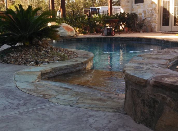 Pools by Brannon - Bryan, TX