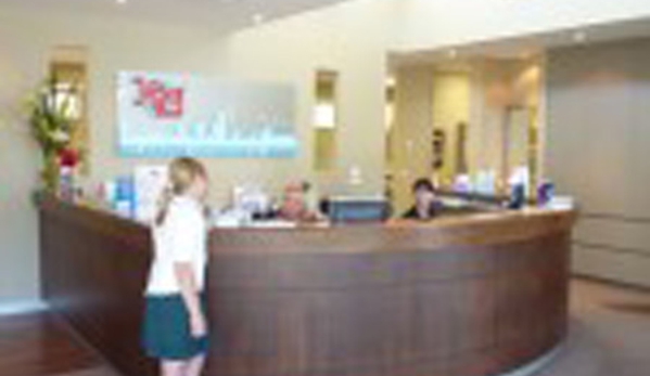 Melbourne Orthodontic Group - Mckinnon, VIC