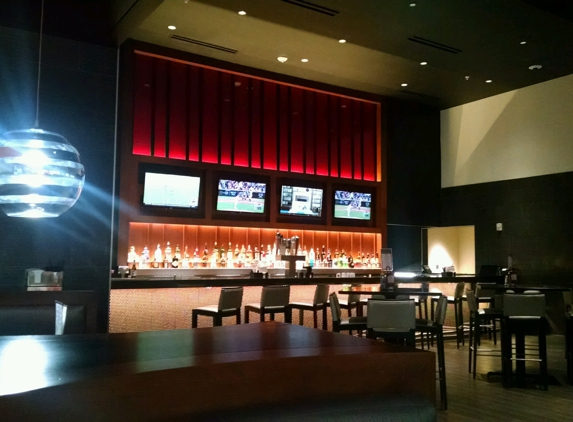 Draft Day Sports Lounge - Davenport, IA