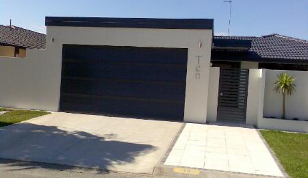 Affordable Garage Doors and Gates - Varsity Lakes, QLD