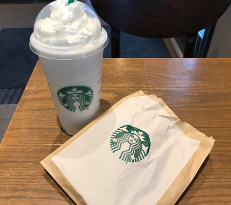 Starbucks Coffee - Bettendorf, IA