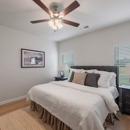 Grove Landing - Apartments