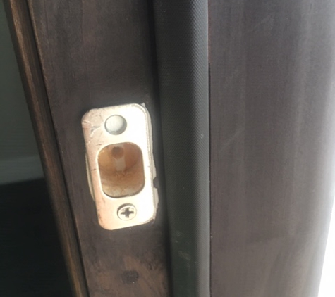 Rotunda Homes, Inc. - Lutz, FL. installed a lock without a screw