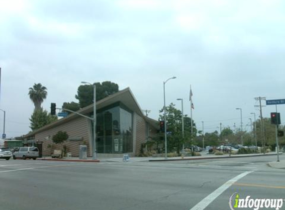 Encino-Tarzana Branch Library - Tarzana, CA