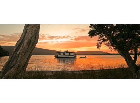 Houseboat Holidays - Walpole, WA