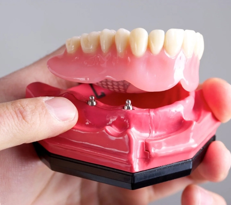 Geelong Denture Care Centre - Geelong, VIC