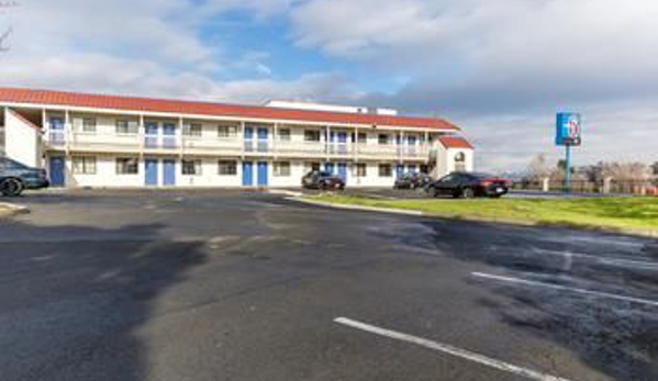 Motel 6 - Vallejo, CA