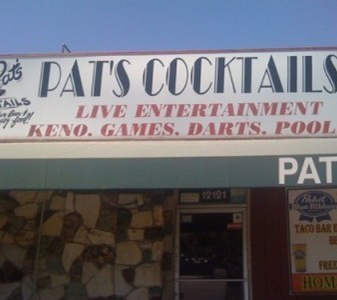 Pat's Cocktail Lounge - Valley Village, CA