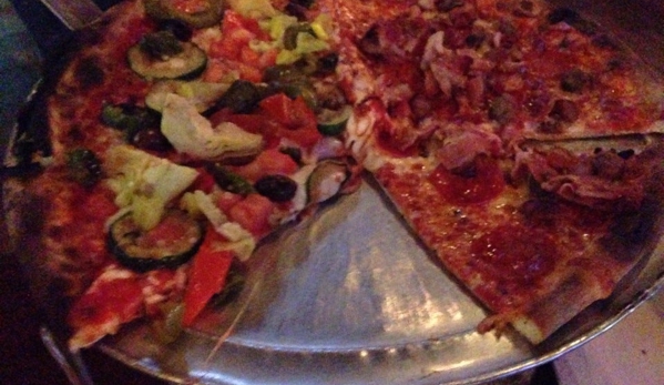 Luigi's Coal Oven Pizza - Fort Lauderdale, FL