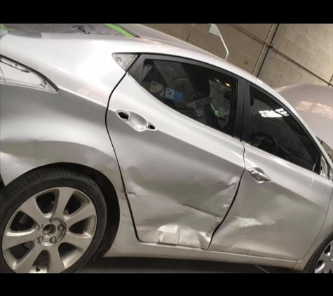 West Gippsland Smash Repairs - Drouin, VIC