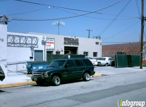 Gonzalez Auto Body - Van Nuys, CA