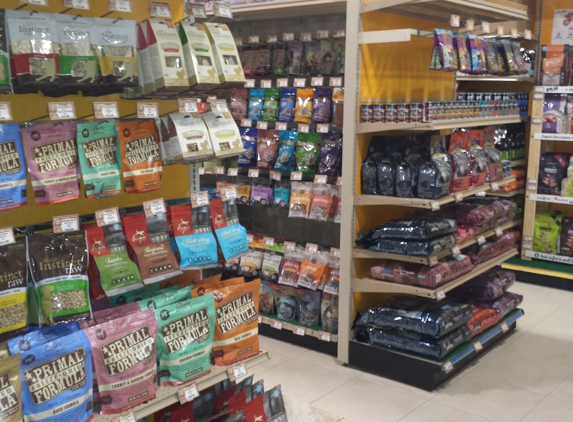 Pet Food Outlet - Pompano Beach, FL