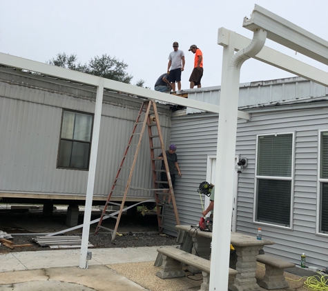 Jw Mobile Home Moving Service - Independence, LA. a picture the lady I purchased the home from sent me of them getting it done
