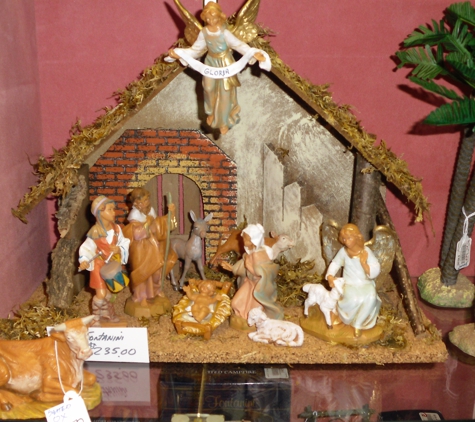 St Anne's Gift Shop Ltd - Orland Park, IL. Fontanini Nativity
