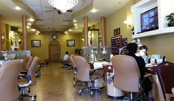 Soak Nails & Spa - North Richland Hills, TX