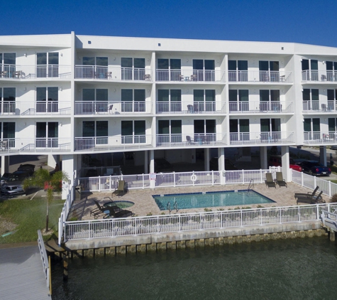 Provident Oceana Beachfront Suites - Treasure Island, FL