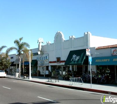 Danny's Palm Bar & Grill - Coronado, CA
