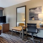 Comfort Inn & Suites Market - Airport