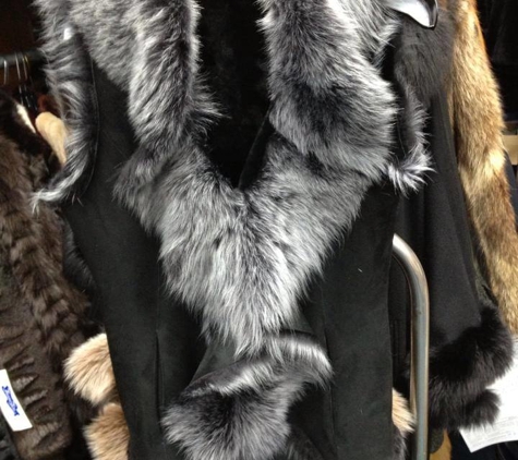 Famous Furs Limited - Bayonne, NJ