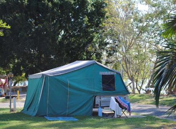 Riverside Tourist Park - Berserker, QLD