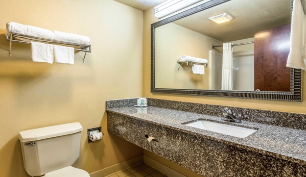 Quality Inn - Sandersville, GA