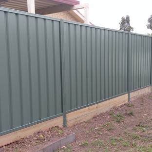 DL Fencing - Gillieston Heights, NSW. Fencing Contractors Newcastle