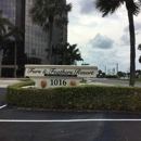 Furs and Feathers Resort - Resorts