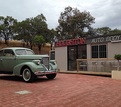 Houghton Auto Body - Houghton, SA