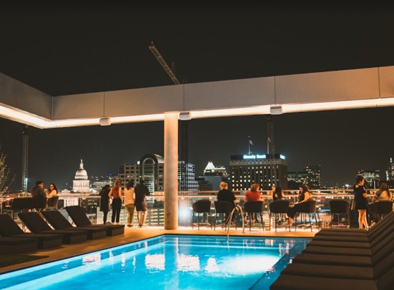 Otopia Rooftop Lounge - Austin, TX