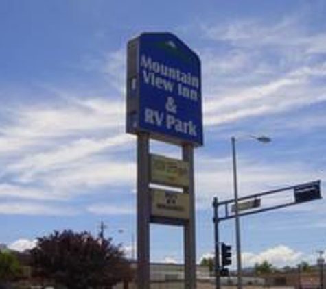 Mountain View Inn & RV Park - Albuquerque, NM