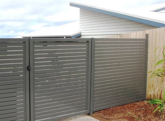 T & D Fence Factory