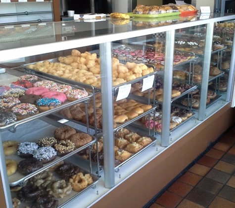 Judy's Donuts - Newbury Park, CA