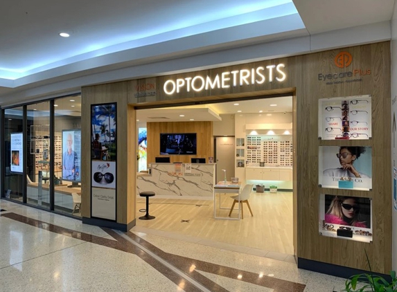 VISION Michael Hare Eyecare Plus Optometrists Southport - Benowa, QLD