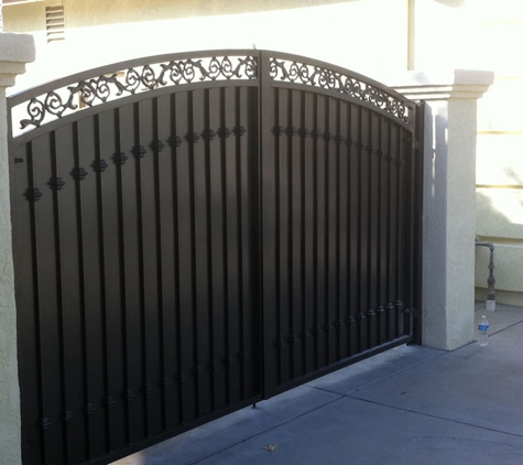 Valdovinos Iron Work - San Jose, CA. Solid Gate