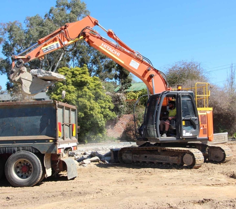 Albury Demolitions Pty Ltd