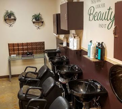 Essenza Salon And Medi Spa - Sparks, NV