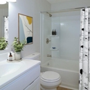 Woodgate Apartments - Apartments