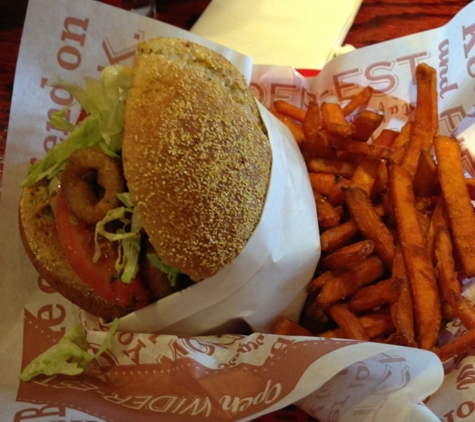 Red Robin Gourmet Burgers - Broken Arrow, OK