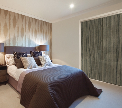 Bradnam's Windows & Doors - Emerald, QLD. Sliding Wardrobe Door With Image Glass