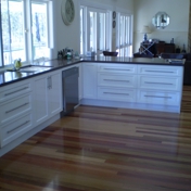 Gallery Image Number 4