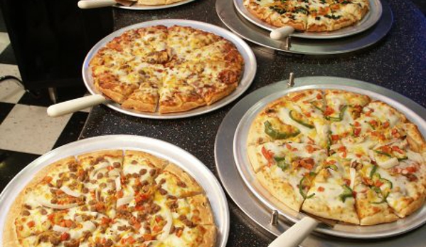 St. Louis' Incredible Pizza Company - Saint Louis, MO