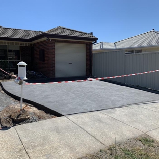 Smiley's Concrete - Thornbury, VIC. Driveway