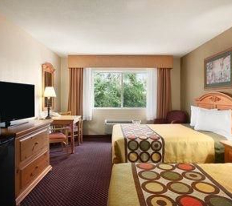 Super 8 by Wyndham Marana/Tucson Area - Tucson, AZ