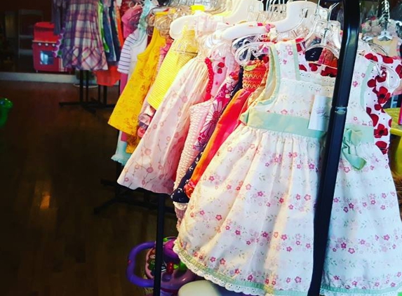 SugaRae's Children's Boutique - Mission, KS