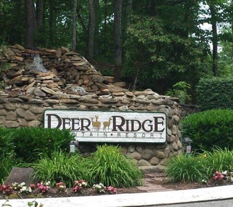 Deer Ridge Mountain Resort - Gatlinburg, TN