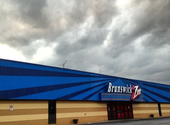 Brunswick Zone - Deerfield, IL