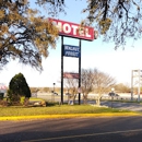 Walnut Forest Motel - Motels