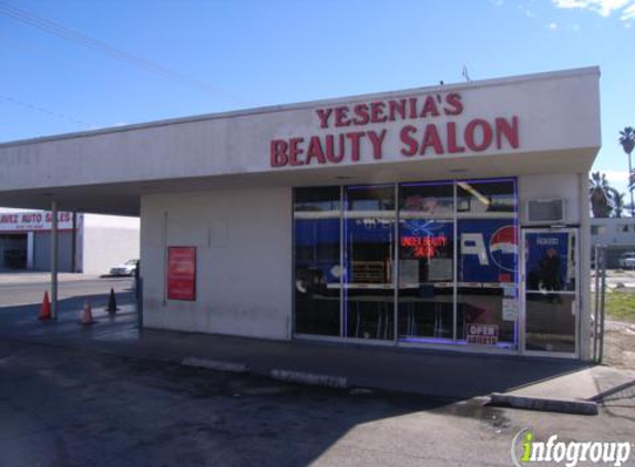 Yesenia's Beauty Salon - Canoga Park, CA