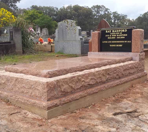 Keenan Memorials - Morwell, VIC. Granite Monuments