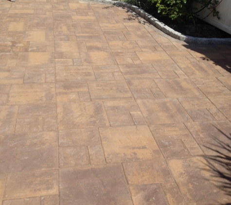 JS Concrete & Masonry LLC - Bronx, NY. Sahara Chestnut Cambridge pavers(Sherwood design)